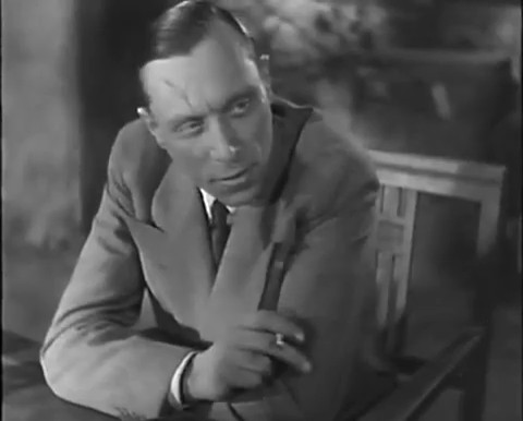 Le drame de Shanghaï (1938) de Georg Wilhelm Pabst : Cheng harangue les foules et Kay chante; Kay tue Ivan Le drame de Shanghaï (1938) de Georg Wilhelm Pabst : Cheng harangue les foules et Kay chante; Kay tue Ivan