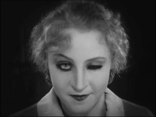 Brigitte Helm dans le film de science-fiction muet Metropolis (1927) de Fritz Lang