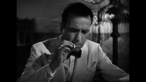 Humphrey Bogart dans Casablanca (1942) de Michael Curtiz