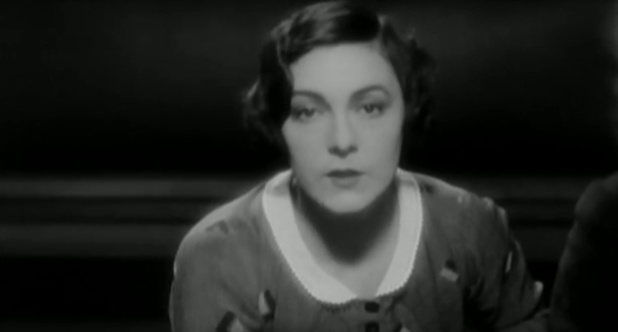 Gaby Morlay dans le film Accusée, levez-vous (1930) de Maurice Tourneur Gaby Morlay dans le film Accusée, levez-vous (1930) de Maurice Tourneur
