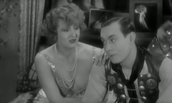 Suzanne Delvé et André Roanne dans Accusée, levez-vous (1930) de Maurice Tourneur Suzanne Delvé et André Roanne dans Accusée, levez-vous (1930) de Maurice Tourneur