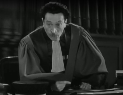 Georges Paulais dans le film Accusée, levez-vous (1930) de Maurice Tourneur Georges Paulais dans le film Accusée, levez-vous (1930) de Maurice Tourneur