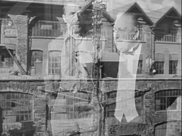 Image de surimpression dans le film L'aventurier, de Marcel L'Herbier Image de surimpression dans le film L'aventurier, de Marcel L'Herbier