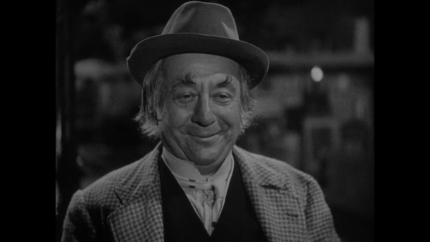 Raimu dans le film policier français Monsieur La Souris (1942) de Georges Lacombe Raimu dans le film policier français Monsieur La Souris (1942) de Georges Lacombe