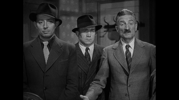 Marcel Melrac et Bergeron dans le film policier Monsieur La Souris (1942) de Georges Lacombe