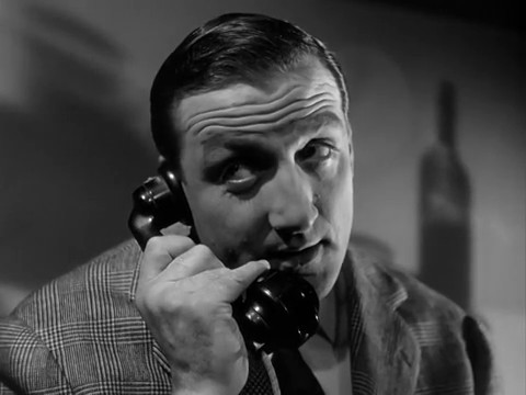 Lino Ventura est un gangster dans le film Touchez pas au grisbi (1954) de Jacques Becker Lino Ventura est un gangster dans le film Touchez pas au grisbi (1954) de Jacques Becker
