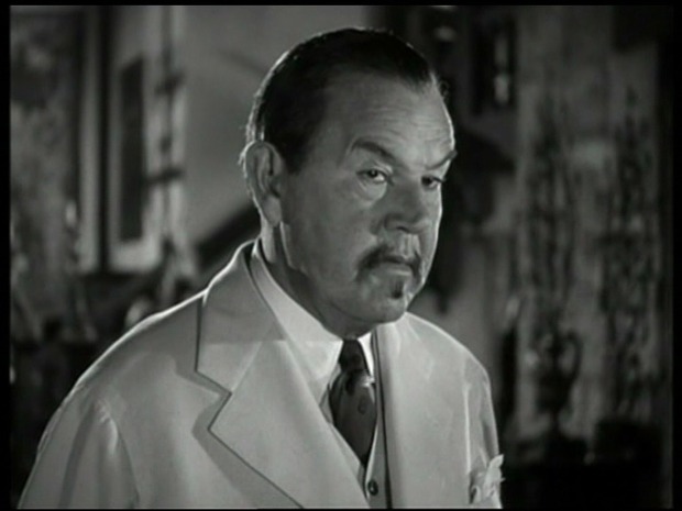 Sidney Toler est Charlie Chan dans Castle in the desert