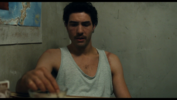 Un prophète (2009) de Jacques Audiard : Malik tue Reyeb (HD) Un prophète (2009) de Jacques Audiard : Malik tue Reyeb (HD)