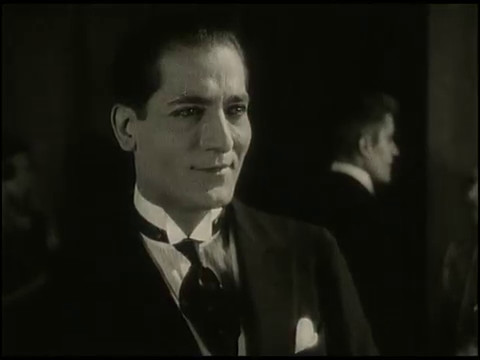 La dame masquée (1924) de Viatcheslav Tourjansky : le bal La dame masquée (1924) de Viatcheslav Tourjansky : le bal