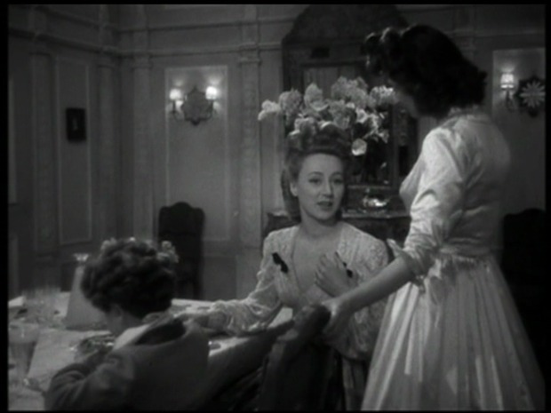 Anne Belval dans le film La fiancée des ténèbres Anne Belval dans le film La fiancée des ténèbres