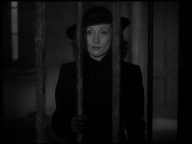 Jany Holt dans La fiancée des ténèbres Jany Holt dans La fiancée des ténèbres