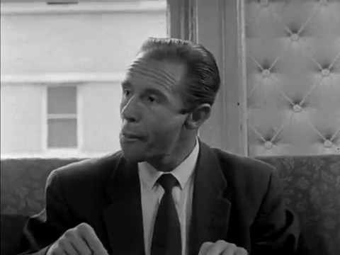 Les mains nettes (1958) de Claude Jutra : la revue du personnel; et l'angoisse de Marguerite Les mains nettes (1958) de Claude Jutra : la revue du personnel; et l'angoisse de Marguerite