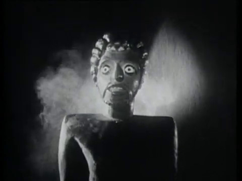 Belphégor (1927) de Henri Desfontaines : le fantôme s'en prend à Bellegarde; la mort de Simone; et Cantarelli démasqué Belphégor (1927) de Henri Desfontaines : le fantôme s'en prend à Bellegarde; la mort de Simone; et Cantarelli démasqué