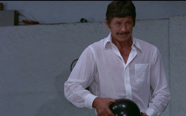 Charles Bronson dans Le passager de la pluie