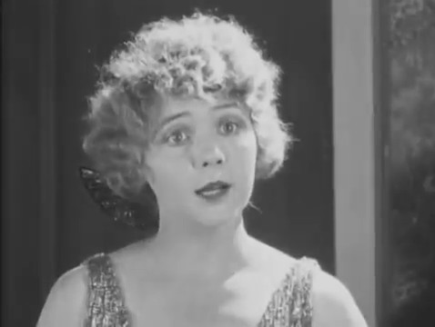Gladys Leslie dans le film Haldane of the secret service Gladys Leslie dans le film Haldane of the secret service