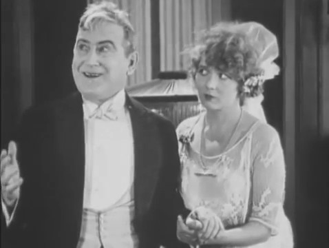 Wim Humphrey et Gladys Leslie dans Haldane of the secret service Wim Humphrey et Gladys Leslie dans Haldane of the secret service