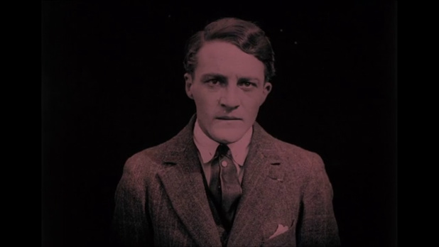 Jean Lorette dans Haceldama (1919) de Julien Duvivier Jean Lorette dans Haceldama (1919) de Julien Duvivier