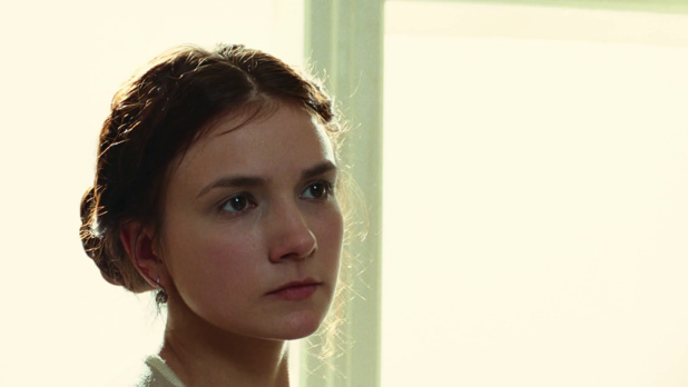 Olga Ivanova dans le film Gagarine (2013) de Pavel Parkhomenko Olga Ivanova dans le film Gagarine (2013) de Pavel Parkhomenko