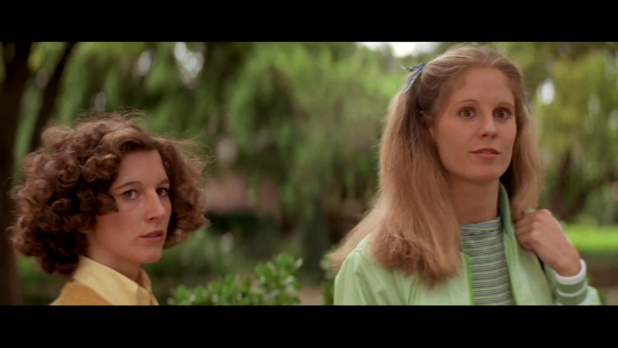 Nancy Loomis est Annie et P J Soles est Lynda dans le film Halloween (La nuit des masques, 1978) de John Carpenter Nancy Loomis est Annie et P J Soles est Lynda dans le film Halloween (La nuit des masques, 1978) de John Carpenter