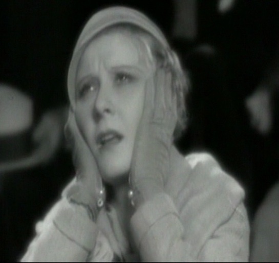 Peg Entwistle dans le film Thirteen women (Hypnose)