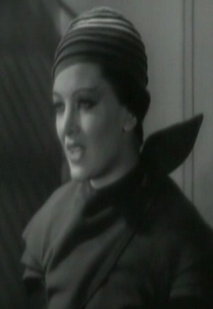 Myrna Loy dans le film Thirteen women