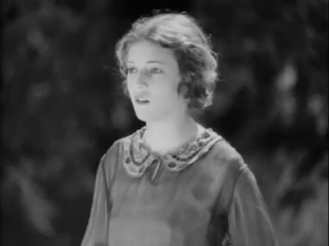 L'actrice Annabella dans Maldone (1928) de Jean Grémillon L'actrice Annabella dans Maldone (1928) de Jean Grémillon