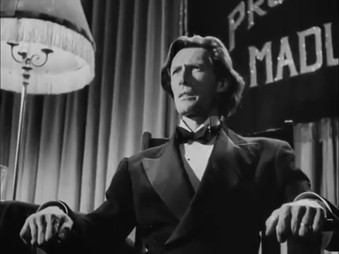John Carradine dans le film noir Fallen angel (Crime passionnel, 1945) d'Otto Preminger John Carradine dans le film noir Fallen angel (Crime passionnel, 1945) d'Otto Preminger