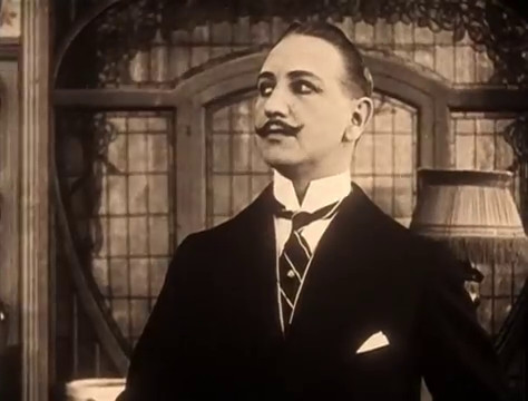 Georges Flateau dans Judex (1916) de Louis Feuillade Georges Flateau dans Judex (1916) de Louis Feuillade