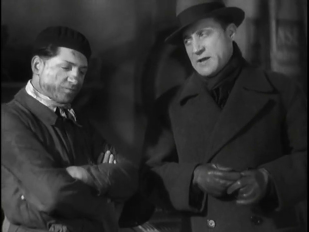 Paul Azaïs et Thomy Bourdelle dans Fantômas (1932) de Paul Féjos Paul Azaïs et Thomy Bourdelle dans Fantômas (1932) de Paul Féjos