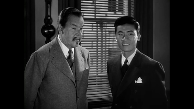Sidney Toler et Sen Yung dans Charlie Chan at the Wax museum (1940) de Lynn Shores Sidney Toler et Sen Yung dans Charlie Chan at the Wax museum (1940) de Lynn Shores