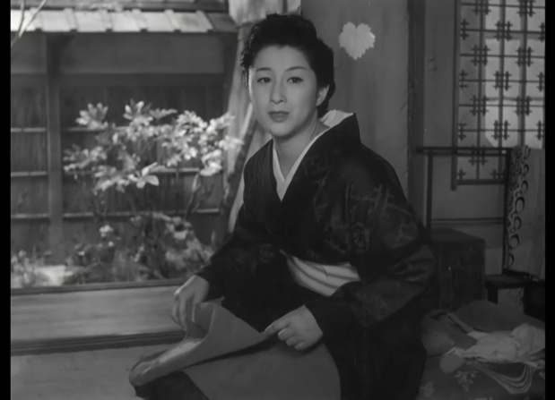 木暮実千代 (Michiyo Kogure) dans 祇園囃子 (Les musiciens de Gion, 1953) de 溝口 健二 (Kenji Mizoguchi) 木暮実千代 (Michiyo Kogure) dans 祇園囃子 (Les musiciens de Gion, 1953) de 溝口 健二 (Kenji Mizoguchi)