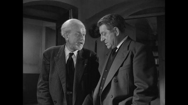 Jean Gabin et Antoine Balpêtré dans Le cas du docteur Laurent (1957) de Jean-Paul Le Chanois Jean Gabin et Antoine Balpêtré dans Le cas du docteur Laurent (1957) de Jean-Paul Le Chanois