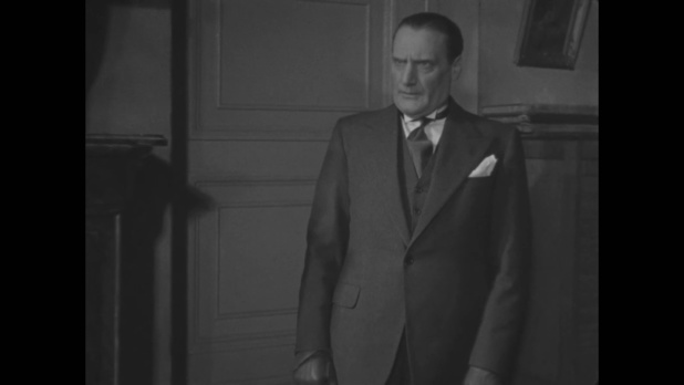 Saturnin Fabre dans le film Le roman d'un jeune homme pauvre (1935) d'Abel Gance Saturnin Fabre dans le film Le roman d'un jeune homme pauvre (1935) d'Abel Gance