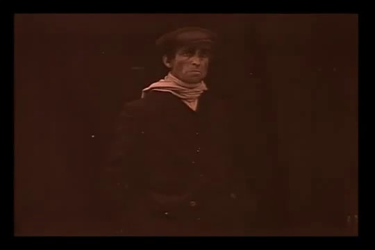 L'acteur Gouget dans le film muet Figures de cire (1914) de Maurice Tourneur L'acteur Gouget dans le film muet Figures de cire (1914) de Maurice Tourneur