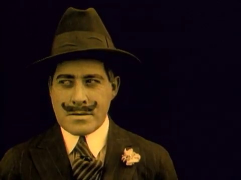 Jode Mullally dans le film The eye of envy (1917) de Harrish Ingraham Jode Mullally dans le film The eye of envy (1917) de Harrish Ingraham