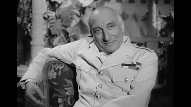 Jacques Copeau dans le film La dame de Malacca (1937) de Marc Allégret Jacques Copeau dans le film La dame de Malacca (1937) de Marc Allégret
