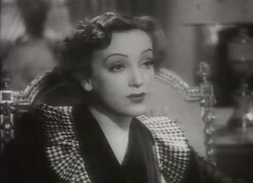Mireille Balin dans le film policier français Dernier atout (1942) de Jacques Becker Mireille Balin dans le film policier français Dernier atout (1942) de Jacques Becker