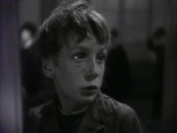 Le jeune acteur Robert Lynen dans Poil de carotte (1932) de Julien Duvivier Le jeune acteur Robert Lynen dans Poil de carotte (1932) de Julien Duvivier