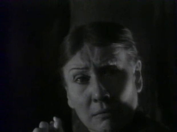 Catherine Fonteney dans Poil de carotte (1932) de Julien Duvivier Catherine Fonteney dans Poil de carotte (1932) de Julien Duvivier