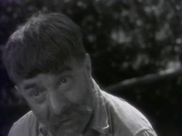 Louis Gauthier dans le film Poil de carotte (1932) de Julien Duvivier Louis Gauthier dans le film Poil de carotte (1932) de Julien Duvivier