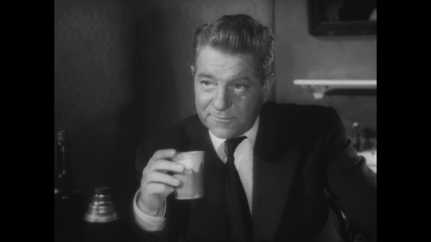 Jean Gabin dans le film français Leur dernière nuit (1953) de Georges Lacombe Jean Gabin dans le film français Leur dernière nuit (1953) de Georges Lacombe