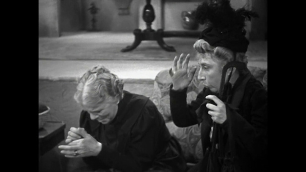 Charlotte Barbier-Krauss et Maximilienne dans le film L'homme de nulle part (1937) de Pierre Chenal