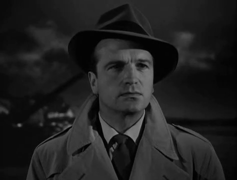 John Loder dans Passage to Marseille (Passage pour Marseille, 1944) de Michael Curtiz John Loder dans Passage to Marseille (Passage pour Marseille, 1944) de Michael Curtiz
