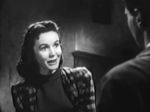 Mary Anderson dans le film noir Whispering City (1947) de Fedor Ozep
