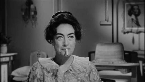 Joan Crawford dans Qu'est-il arrivé à Baby Jane ?