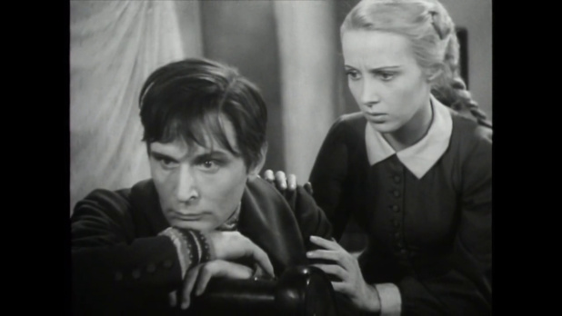 Pierre Blanchar et Madeleine Ozeray dans le film Crime et châtiment (1935) de Pierre Chenal