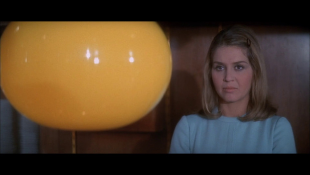 L'actrice Danielle Volle dans le film Le clan des Siciliens (1969) de Henri Verneuil