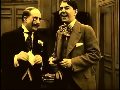 Monsieur Lorin et monsieur Etchepare dans la comédie vaudevillesque muette Le paradis (1914) de Gaston Leprieur