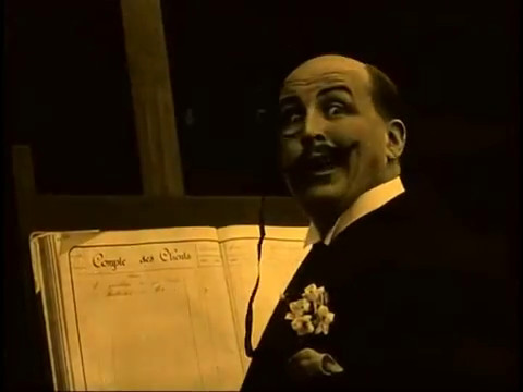 Monsieur Lorin dans la comédie vaudevillesque muette Le paradis (1914) de Gaston Leprieur
