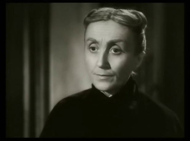 Colette Régis dans le film Huit hommes dans un château (1942) de Richard Pottier